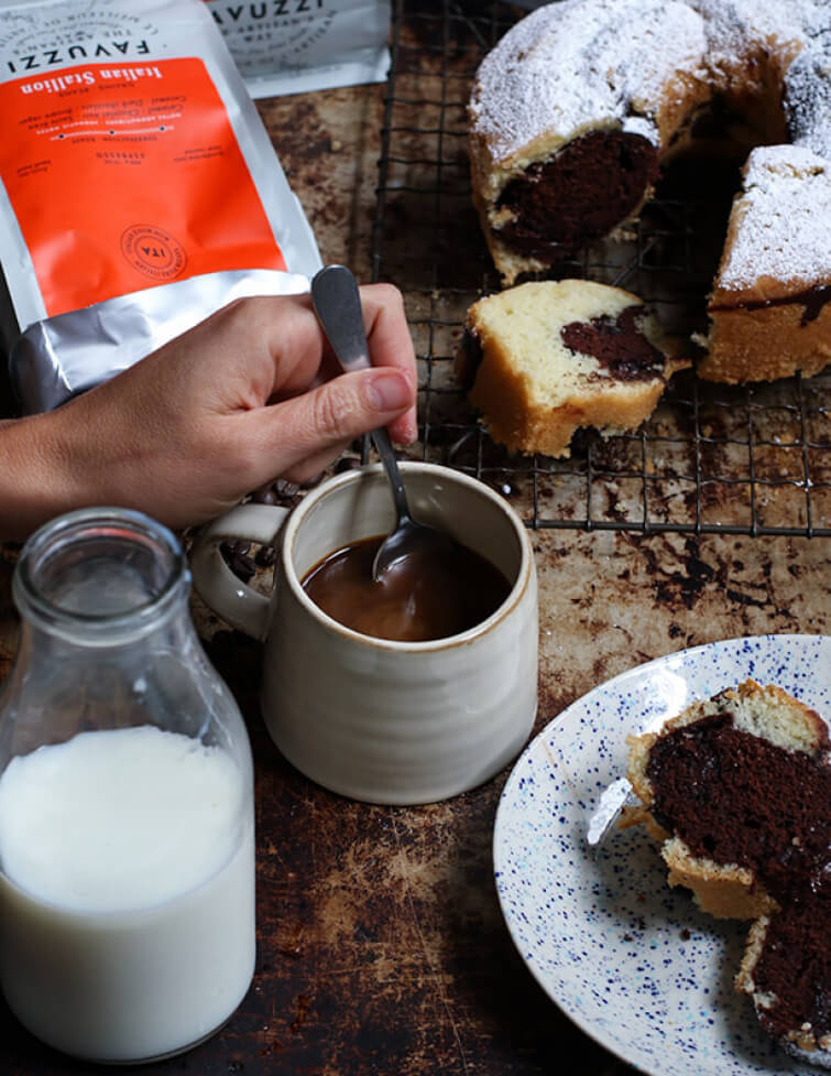 Coffee and Chocolate Marbled Cake | Recipes | Favuzzi | Olive oils and fine Italian products | Deliv