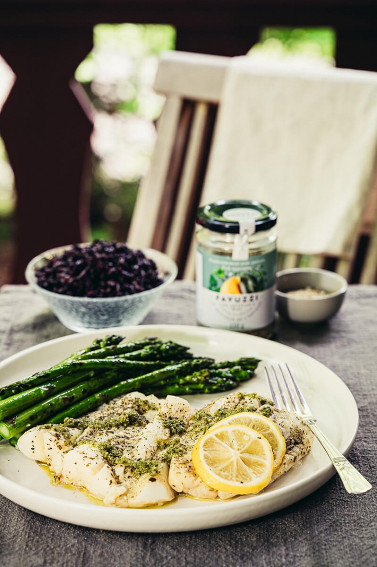 Turbot en papillotte with basil pesto | Recipes | Favuzzi | Olive oils and fine Italian products | D