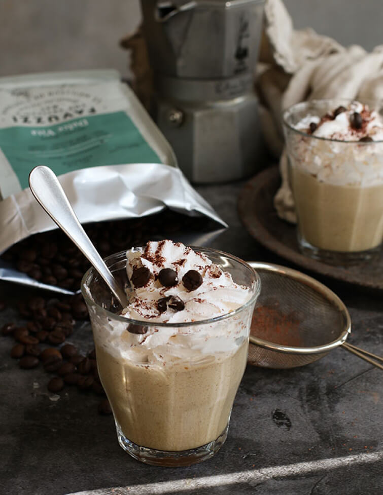 Coffee Panna Cotta | Recipes | Favuzzi | Olive oils and fine Italian products | Delivery across Cana